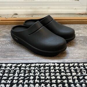 OOFOS OOcloog Clogs Recovery Comfort Slide Sandals